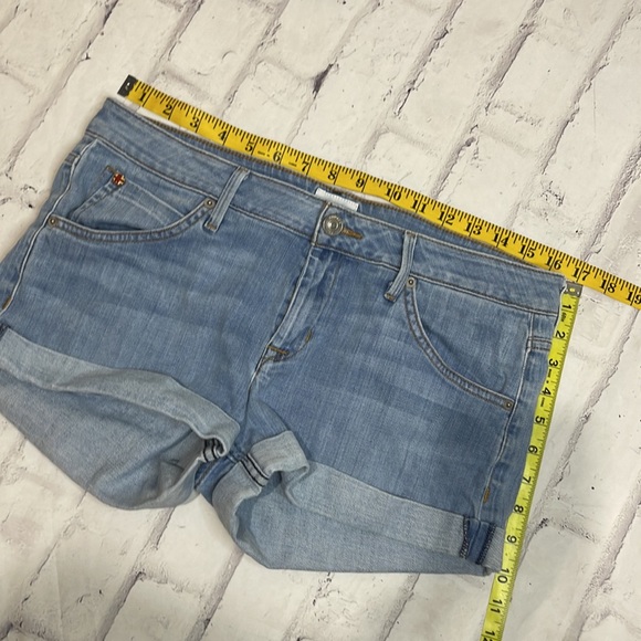 Hudson Hampton Shorts Light Wash Mid-Rise Denim Rolled Cuff Size 29 - Picture 8 of 9